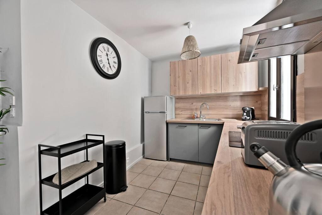 Ferienwohnung L'Olivier - 2 Terrasses - Clim Ac - Wifi - Proche Theatres Avignon Exterior foto